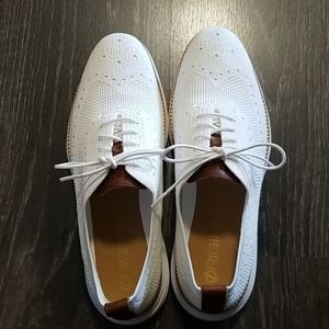 OriginalGrand Wingtip Oxford Shoes..